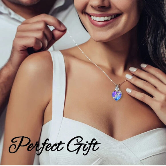 Mom Necklace + Preserved Eternal Red Rose+ Gift Box+Bag+Card Valentine’s Day NEW - Picture 4 of 9